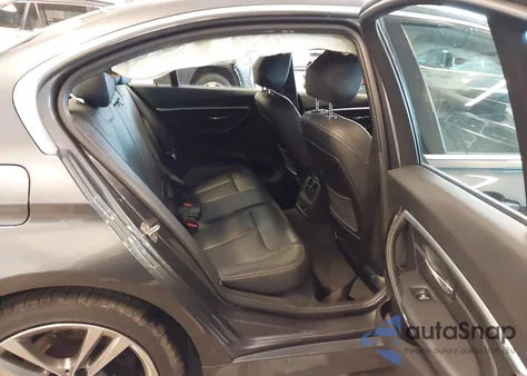 2017 BMW 330I xDrive z USA, uszkodzony, nr VIN WBA8D9G36HNU65633